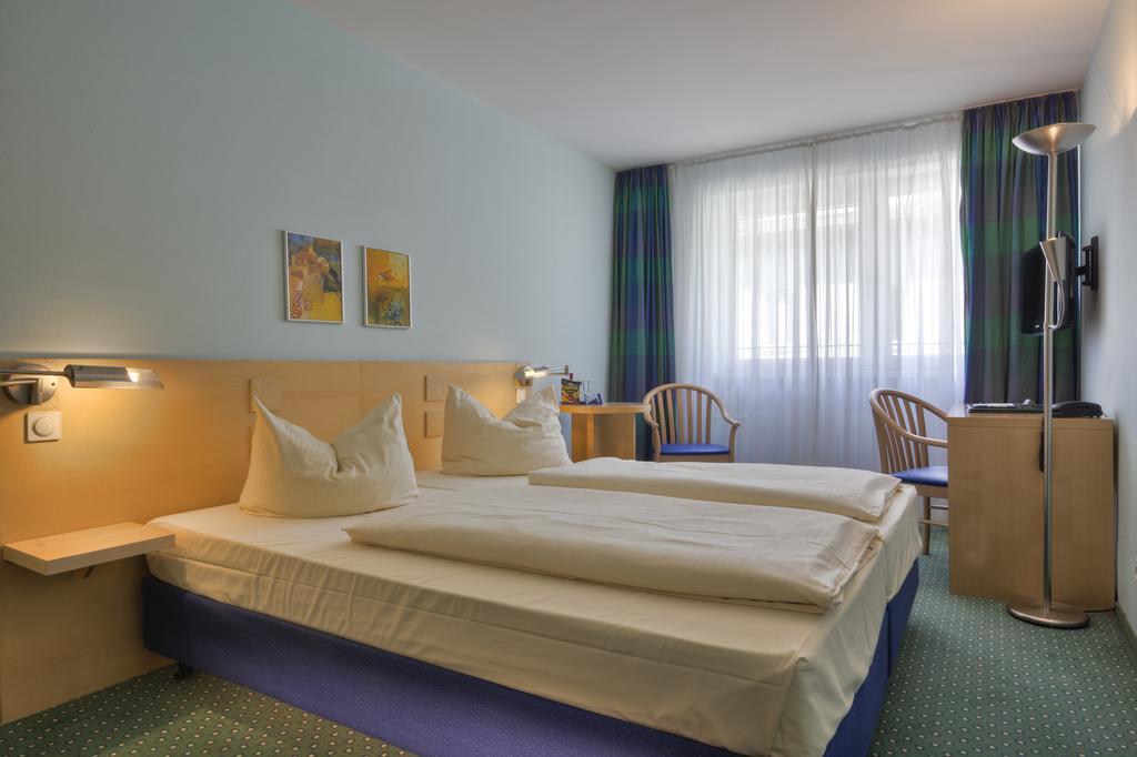 Hotel Konigswache Мюнхен Екстер'єр фото